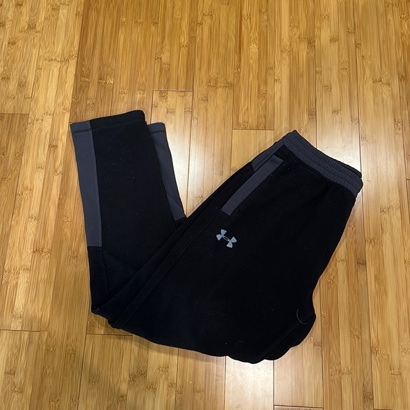 Under Armour Other - Under Armour sweatpants size large men’s